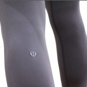 Lululemon Compression Leggings Grey 
